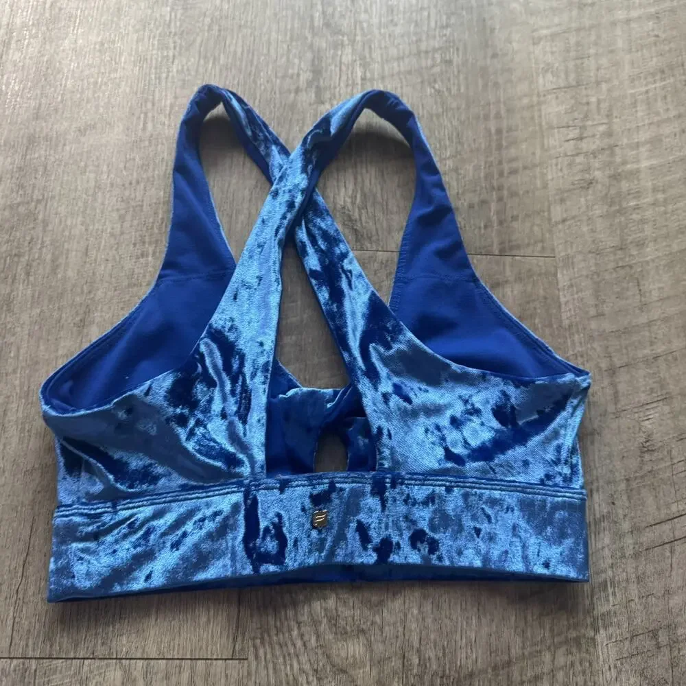 Fabletics Blue Velvet Sports Bra Womens Small Criss Cross Back Cutout Dallas